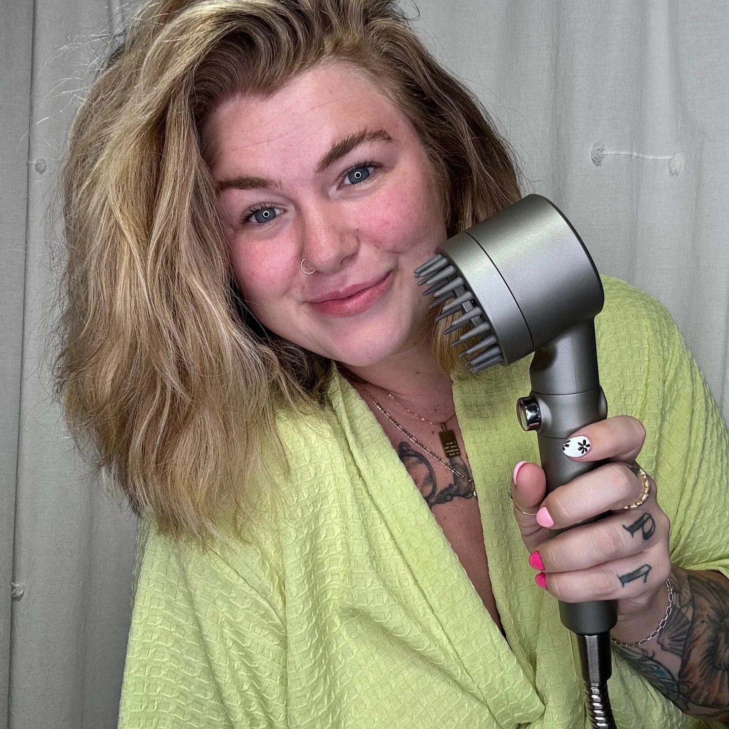 The Derma Showerhead